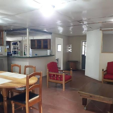Gia'S Garage & Home For Bocas Travelers Almirante Exterior foto
